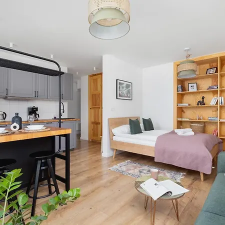 Stare Podgorze Sliska Cracow By Renters Apartment