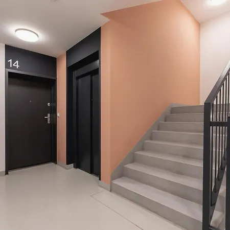 Stare Podgorze Sliska Cracow By Renters Apartment Krakow